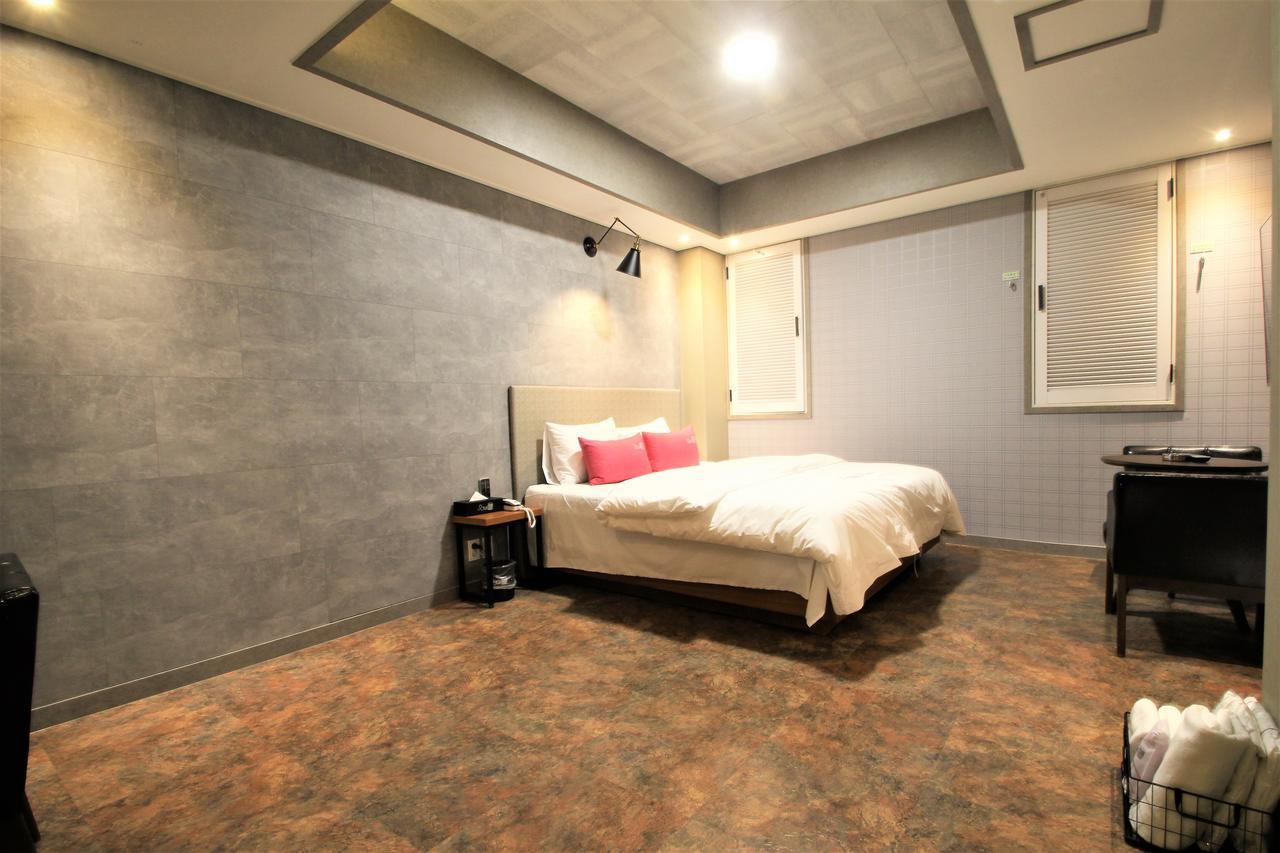 โรงแรมซัม Sasang-Gu ภายนอก รูปภาพ